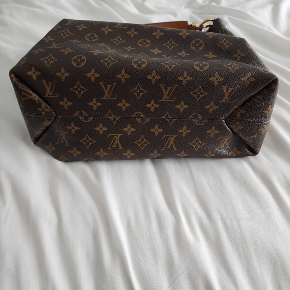 Louis Vuitton MM Monogram Sully - Picture 7 of 8